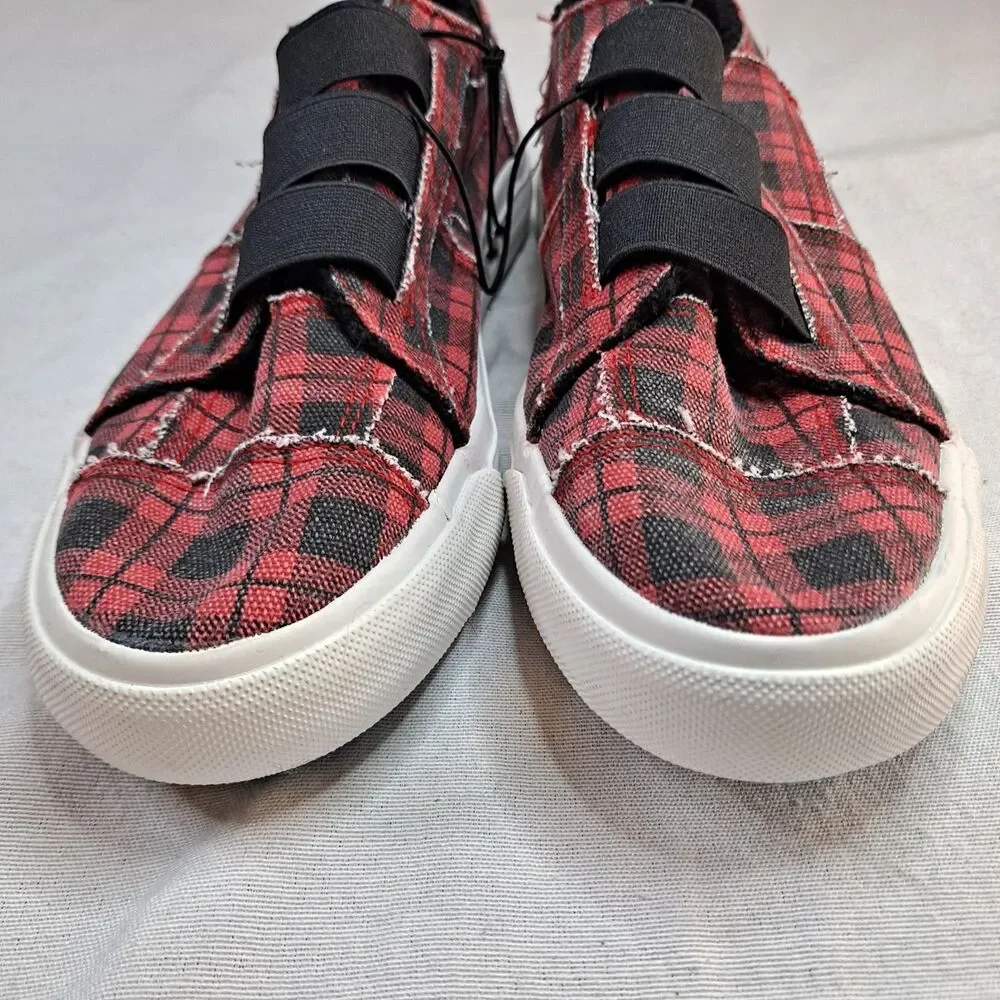 Blowfish Malibu Sneakers Womens Size 9 Slip-on Red/Black Buffalo Check Canvas